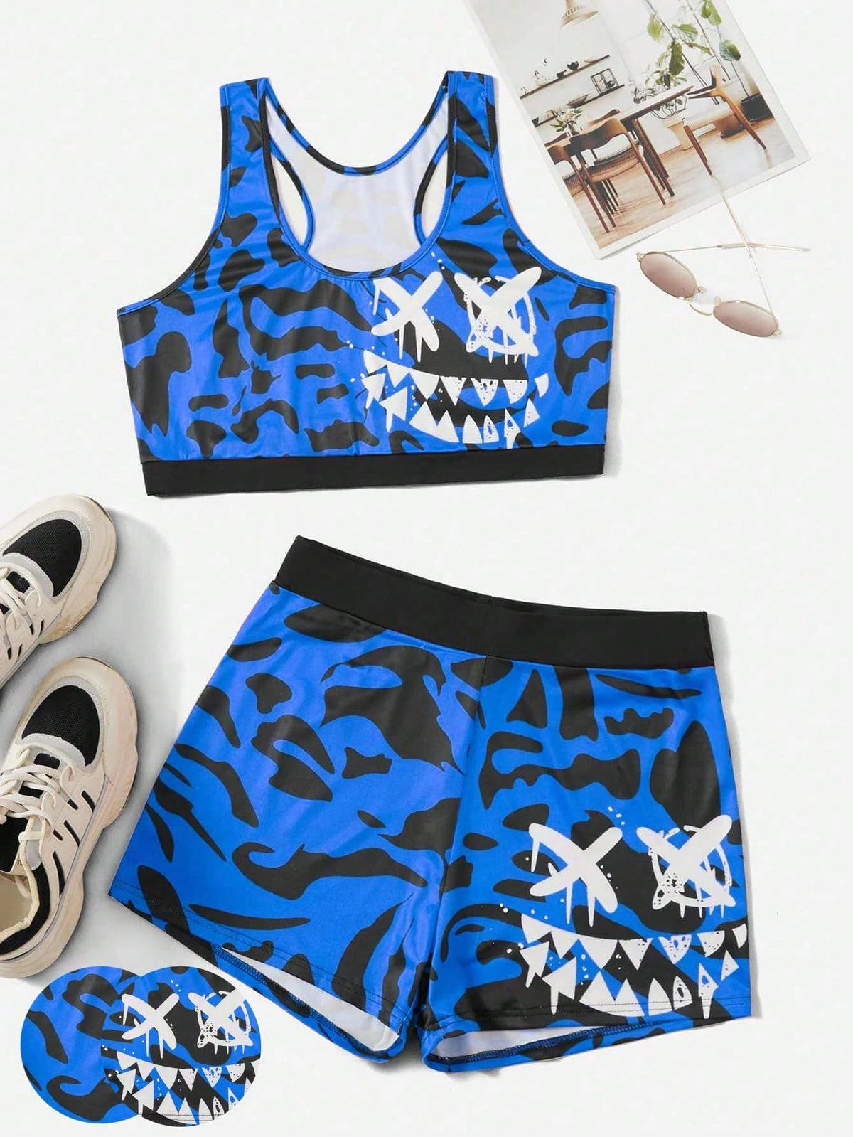 Women'S Face Printed Tank Top And Shorts Set