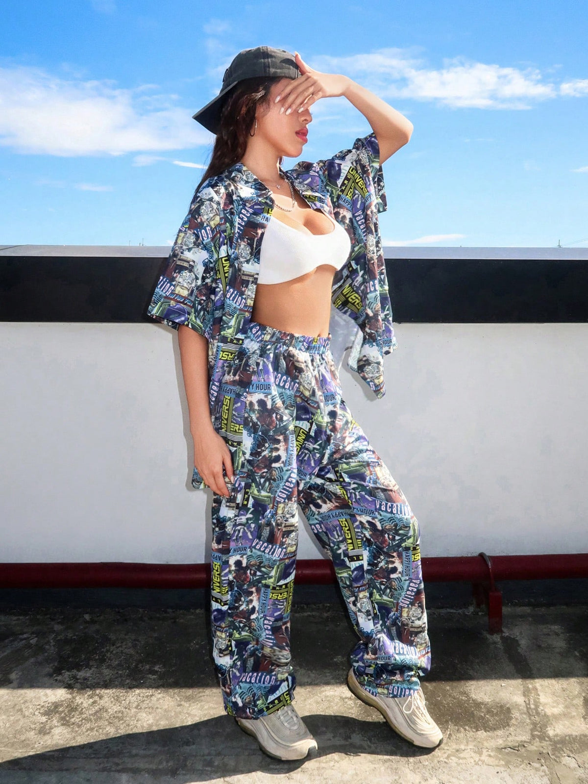 Women'S Graffiti Print Two-Piece Set