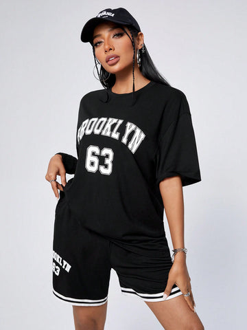 Women's Alphabet & Number Printed T-Shirt And Shorts Sports Two-Piece Set