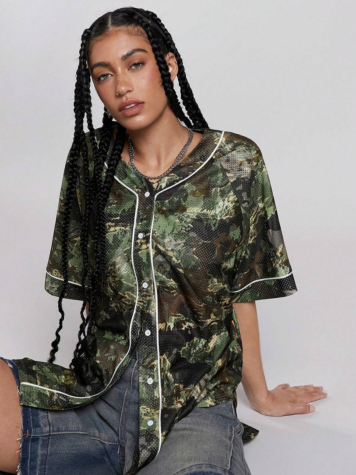 Coolane Women's Fashionable Oversized Shirt With Festive Tree Resin Camouflage Design, Suitable For Spring/Summer