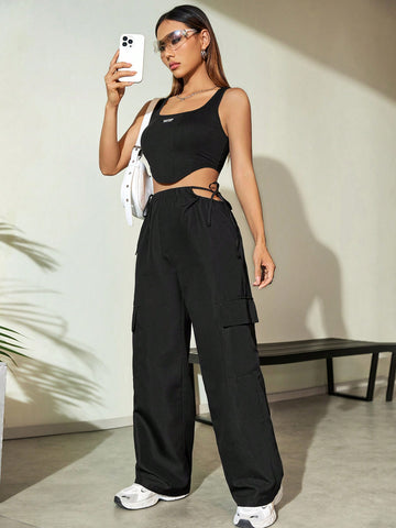 Women's Short Cut Vest Top And Cargo Pants Set With Letter Patch Decoration