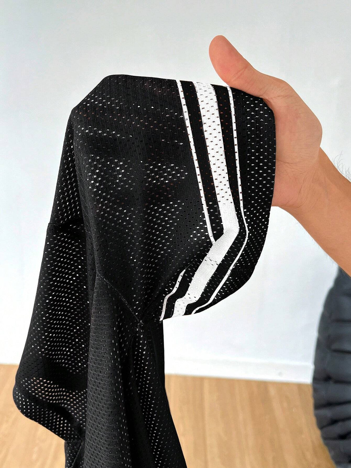 Coolane Women's Summer Drop Shoulder V-Neck Football Jersey T-Shirt With Letter Print,Back To School