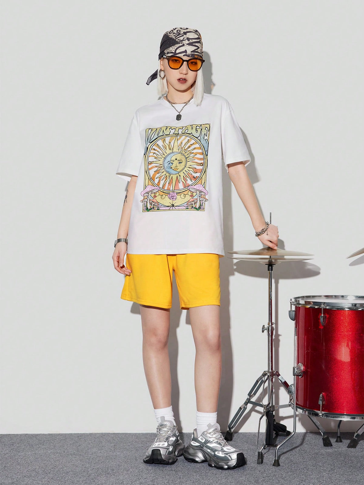 Women's Summer Loose T-Shirt & Shorts Set With Star, Moon, Music Festival & Letter Print