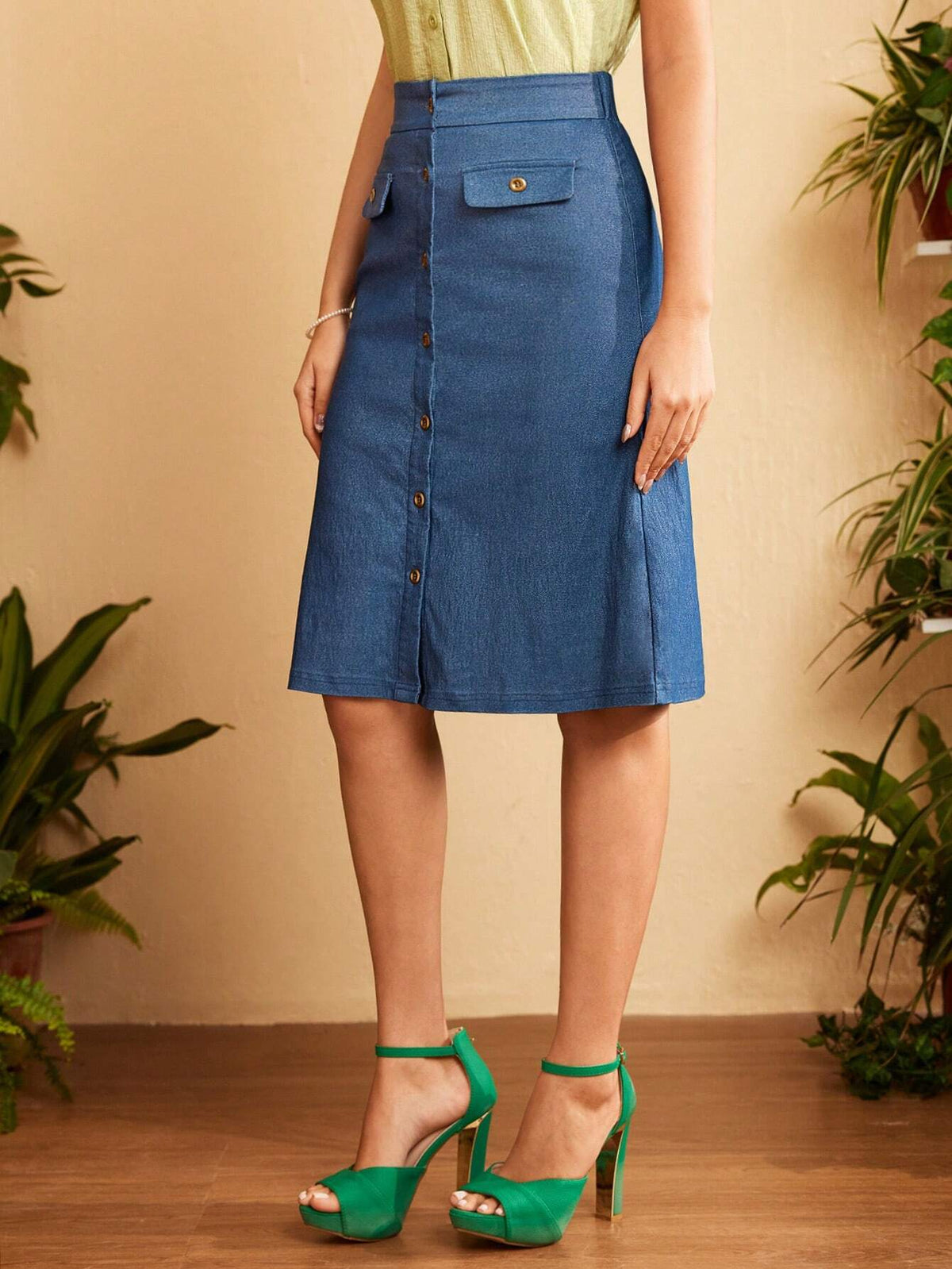 DECDS Vintage Casual Women's Denim Skirt With Buttons And H-Line Cut For Spring/Summer