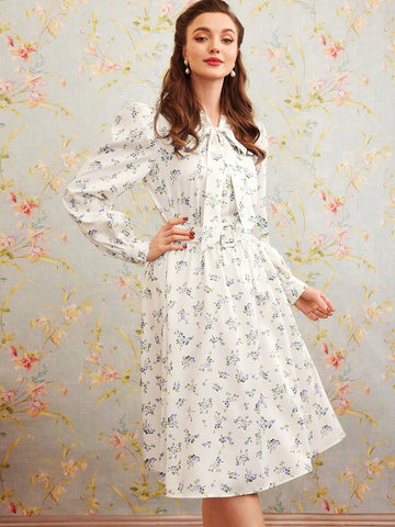 Women'S Floral Shirt And Skirt Two-Piece Set