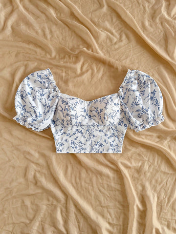 Women's Ditsy Floral Sweetheart Collar Short Puff Sleeve Blouse, Vacation