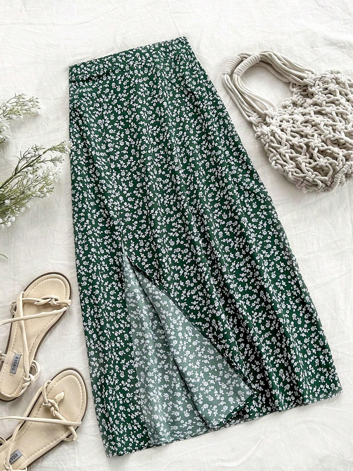 Dreamara Women's Vacation Ditsy Floral Casual Slit Skirt