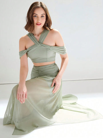 Women's Solid Color Cold Shoulder Cropped Top & Ruched Flowy Hanky Hem Skirt Beach Outfit Set