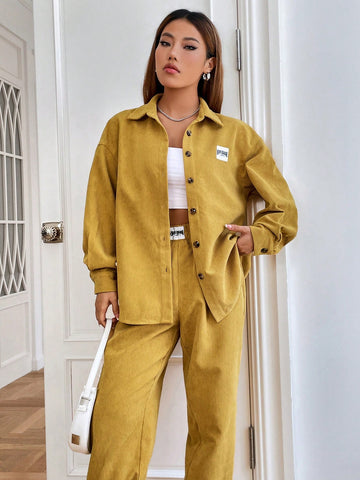 1pc Letter Patched Drop Shoulder Corduroy Shirt & 1pc Pants