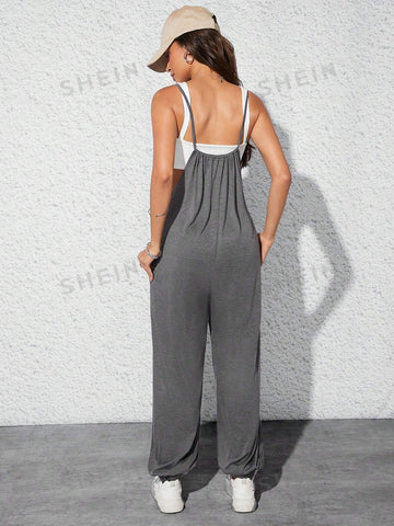 1pc Solid Patched Pocket Carrot Camis Romper