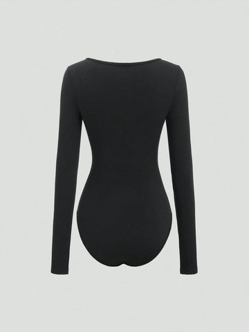 2pcs Black & Black-White Striped Square Neck Long Sleeve Bodysuit Set