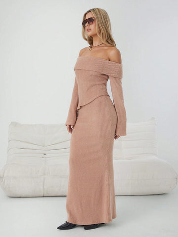 2pcs Women's Solid Color Ribbed Off-Shoulder Asymmetric Hem T-Shirt And Long Skirt Set