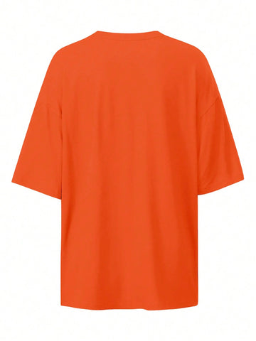 EZwear Abstract Portrait Printed Round Neck Short Sleeve T-Shirt