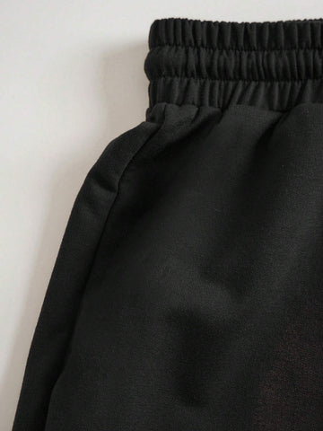 EZwear Bear Print Drawstring Waist Shorts