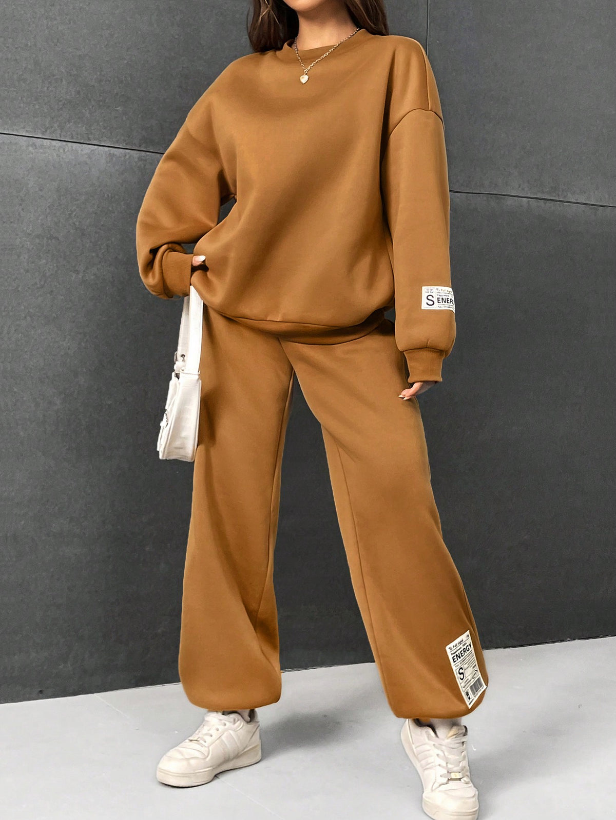 Brown Knitted Women's Sweatshirt Set