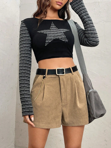 EZwear Chain Detail Slant Pocket Shorts