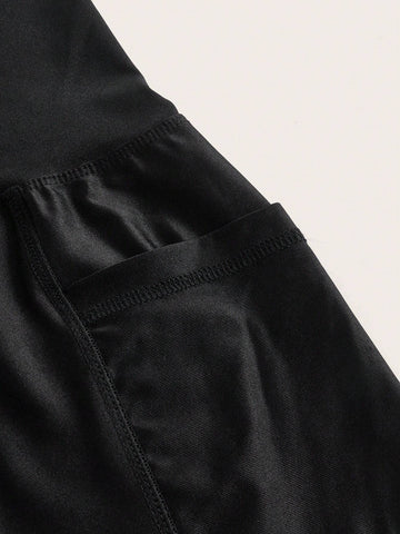 EZwear Corset Waist Phone Pocket Side Biker Shorts