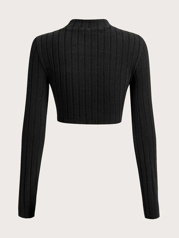 Cut Out Front Mock Neck Crop Tee