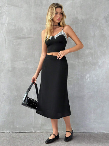 Elegant Lace Patchwork Slim-Fit Crop Top & Solid Color Skirt 2pcs/Set For Summer
