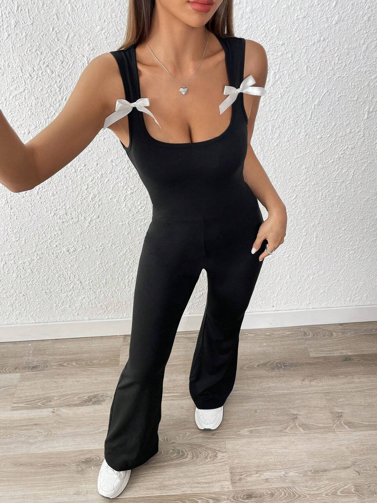 French Vintage Style Women's Jumpsuit With Bowknot, High-Waisted Flared Trousers For Tall Elegant Ladies