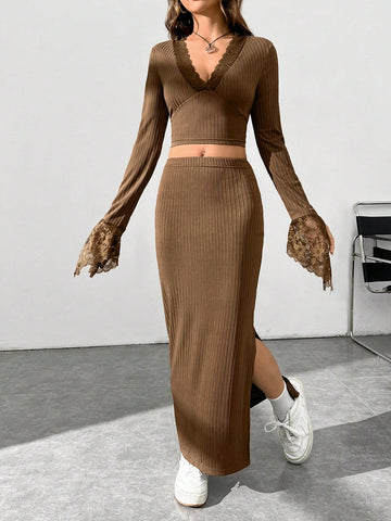 Lace Detail T-Shirt And Split Hem Skirt Set