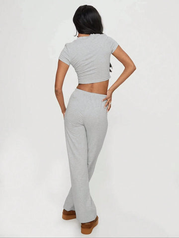 Ladies' Plain Minimalist Short Sleeve Top And Long Pants Two-Piece Set For Daily Wear