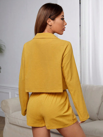 Lapel Neck Jacket & Knot Front Shorts