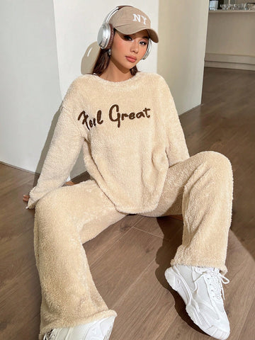 Letter Embroidery Drop Shoulder Teddy Pullover & Pants