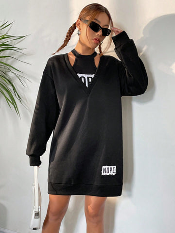 Letter Graphic Drop Shoulder Sweatshirt Dress & Crop Halter Top