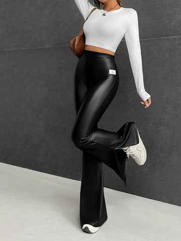 EZwear Letter Patched Detail Split Hem Flare Leg Pants