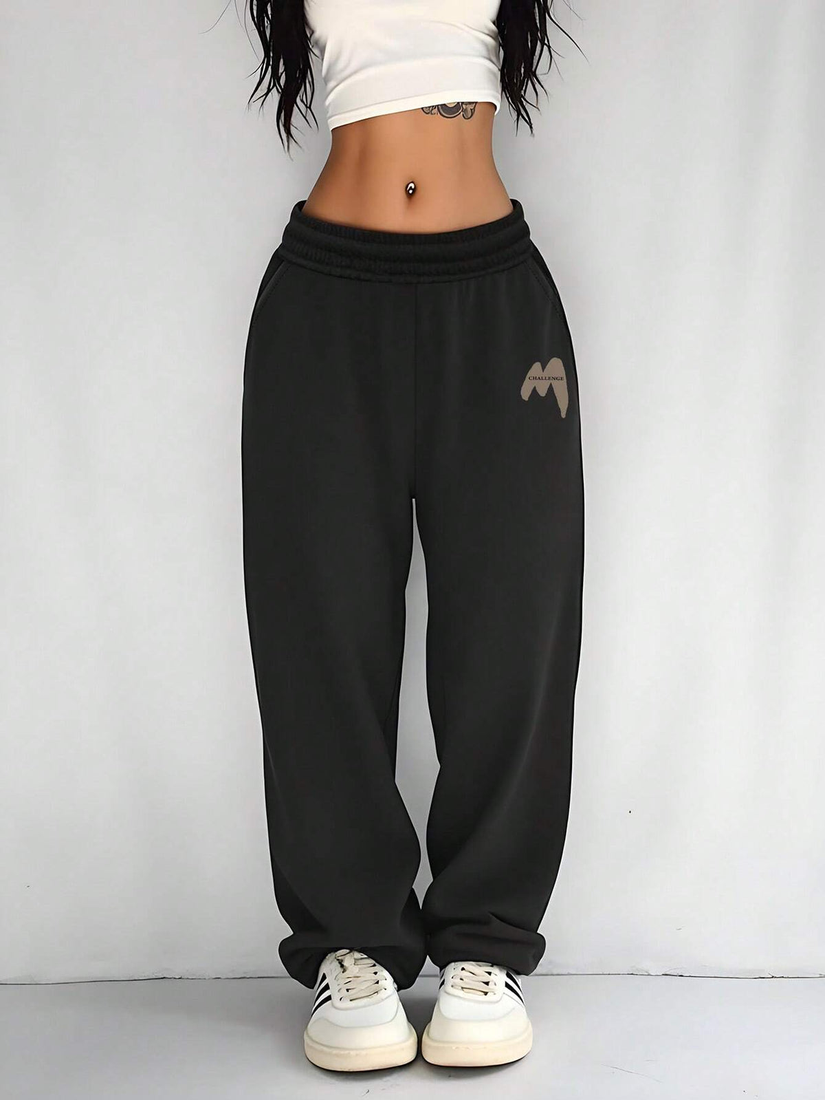 EZwear M Trendy "M" Letter Print Casual Loose Fit Comfortable Baggy Sports Sweatpants, Suitable For Home, Outdoor, Autumn/Winter With Fleece Lining