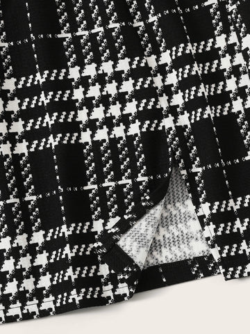 EZwear Plaid A-Line Mini Skirt