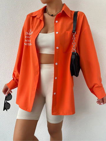 EZwear Slogan Graphic Pocket Patched Drop Shoulder Oversized Shirt