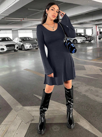 Solid Color Crew Neck Ribbed Knit Bodycon Long Sleeve Dress