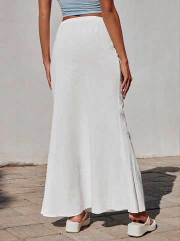 EZwear Spring And Summer Vacation White Cotton And Linen Mermaid Long Skirt