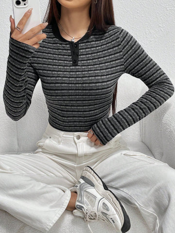 Striped Print Half Button Crop Tee