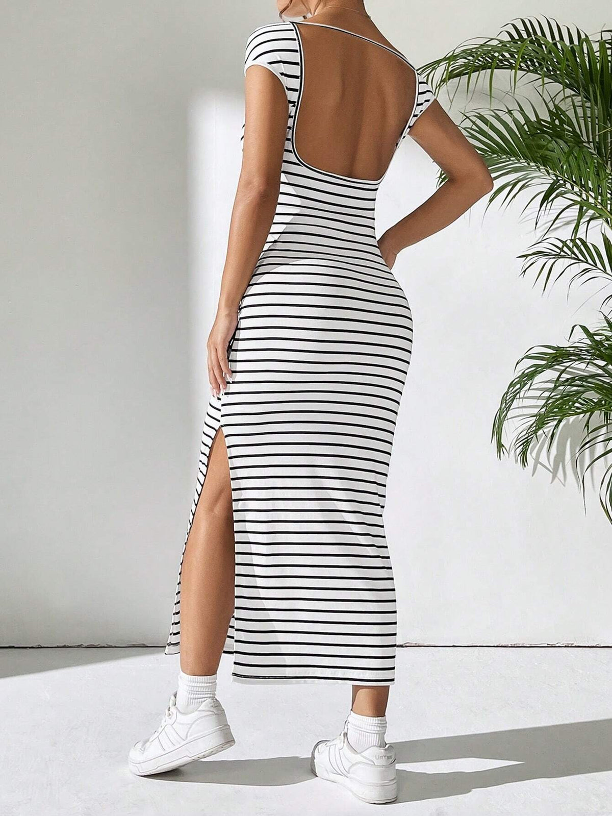 Summer Striped Side Slit Backless Slim Fit Maxi Dress