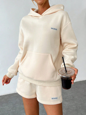 Women'S Letter Embellished Kangaroo Pocket Hoodie And Shorts Set