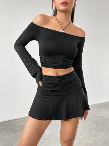 Women'S Off Shoulder Long Sleeve T-Shirt And Skirt Set