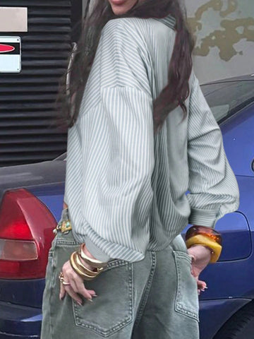 EZwear Women's Autumn Letter Pattern Drop Shoulder Long Sleeve Striped Single-Breasted Casual Shirt