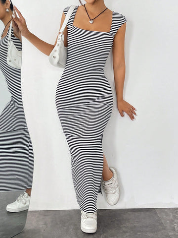 Women's Black & White Stripe Knitted Bodycon Dress