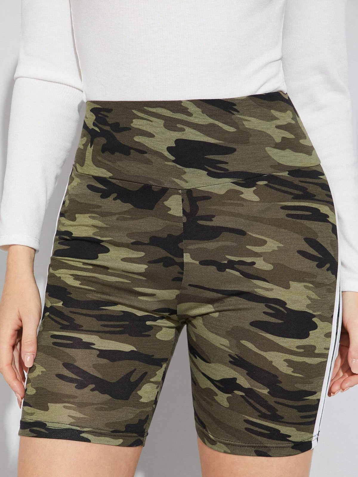 EZwear Women's Camouflage Knitted Short Leggings