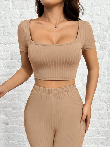 Women's Khaki Color Knitted Slim Fit Cropped T-Shirt And Pants Set