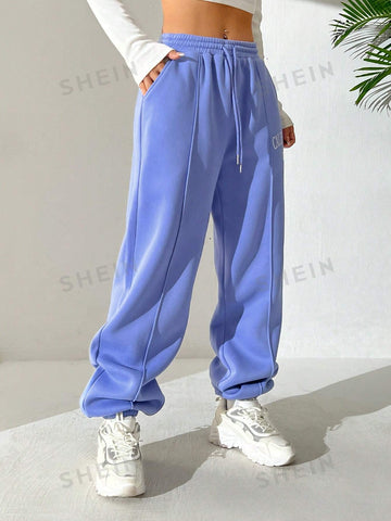 EZwear Women's Letter Printed Drawstring Waist Sweatpants