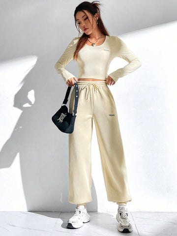 Women's Letter Printed T-shirt And Sweatpants Two-piece Set