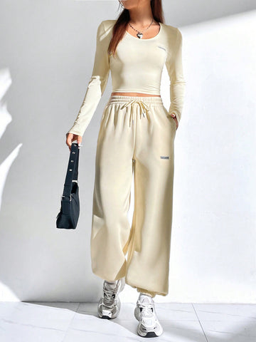 Women's Letter Printed T-shirt And Sweatpants Two-piece Set