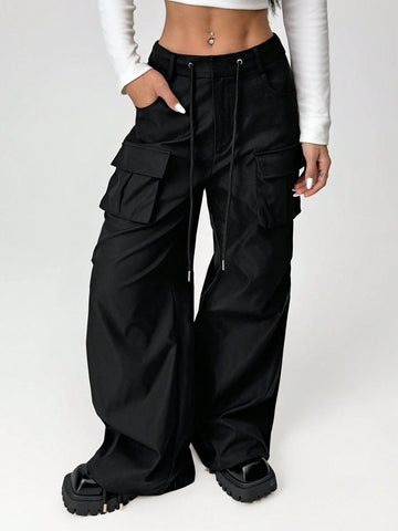 EZwear Women's New Arrival Black Low-Waist Drawstring Multi-Pocket Cargo Pants, Autumn