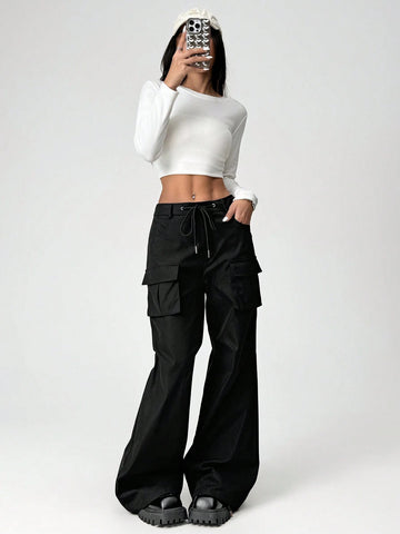EZwear Women's New Arrival Black Low-Waist Drawstring Multi-Pocket Cargo Pants, Autumn