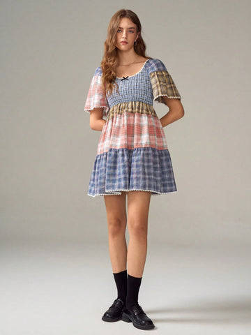 Women's Retro Chic U-Neck Plaid & Lace Patchwork Ruffle Hem Loose Mini Dress