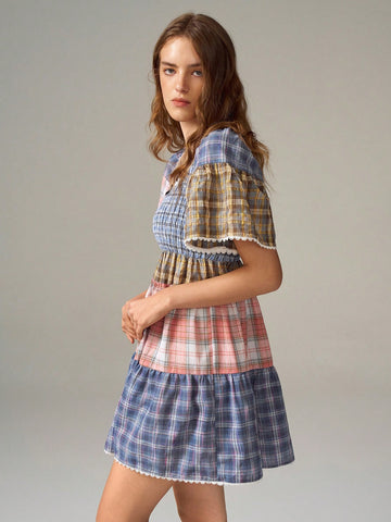 Women's Retro Chic U-Neck Plaid & Lace Patchwork Ruffle Hem Loose Mini Dress